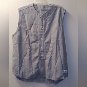Men's Gray Sleeveless Shirt